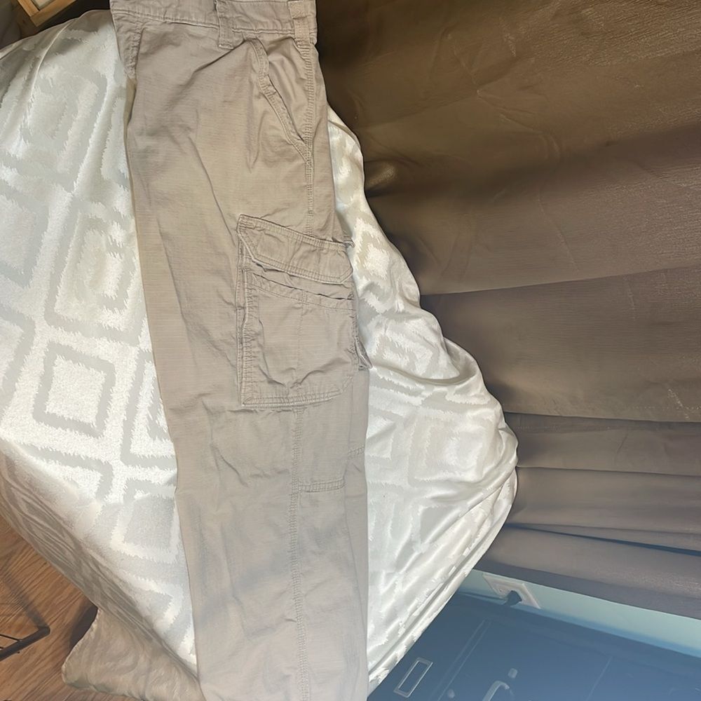 Carhartt cargo pants 40 x 32